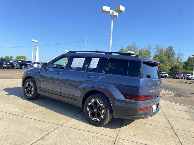 Used 2025 Hyundai Santa Fe SEL FWD image 8