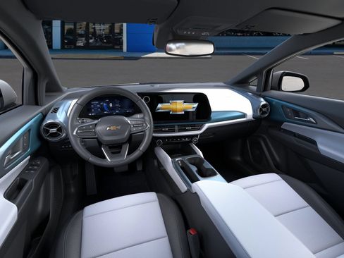 New 2026 Chevrolet Equinox EV LT FWD image 39