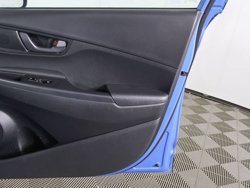 Used 2018 Hyundai Kona SE AWD/4WD image 17