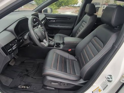 Used 2023 Honda CR-V Sport Touring image 12