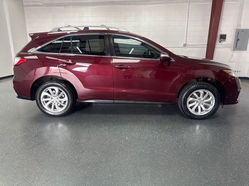 Used 2018 Acura RDX AWD image 3