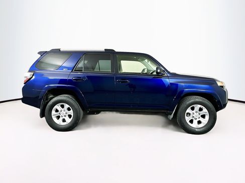 Used 2019 Toyota 4Runner SR5 image 10