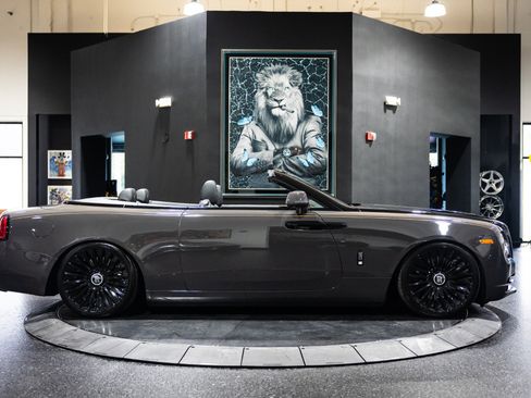 Used 2018 Rolls-Royce Dawn image 82