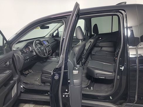 Certified 2023 Honda Ridgeline RTL image 15