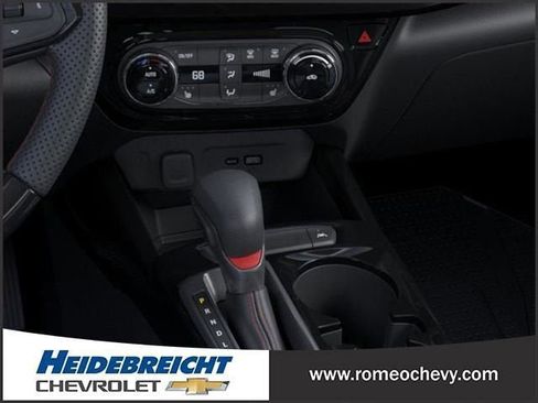 New 2025 Chevrolet Trax RS w/ Driver Confidence Package image 24