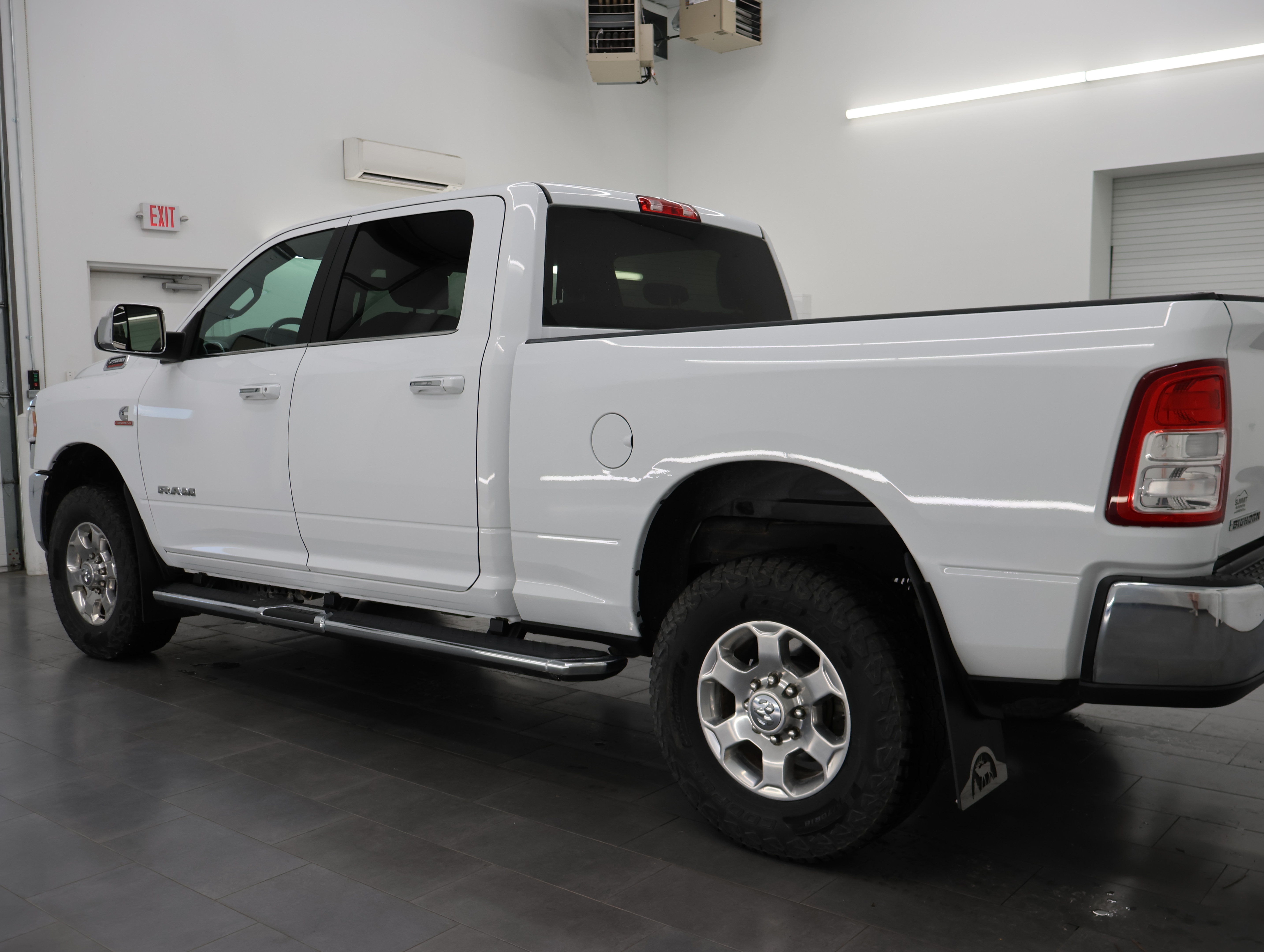 Used 2020 RAM 2500 Big Horn w/ Level 1 Equipment Group AWD/4WD image 5