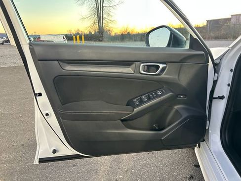 Certified 2023 Honda Civic Sport image 18