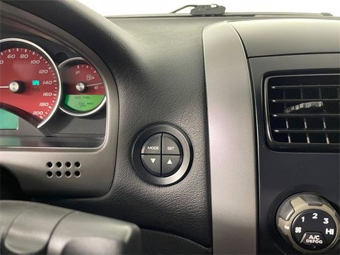 Used 2006 Pontiac GTO image 8