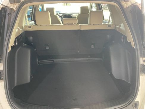 Used 2019 Honda CR-V EX image 8
