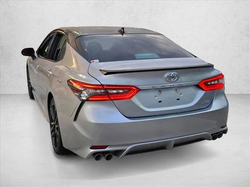 Used 2023 Toyota Camry XSE FWD image 7