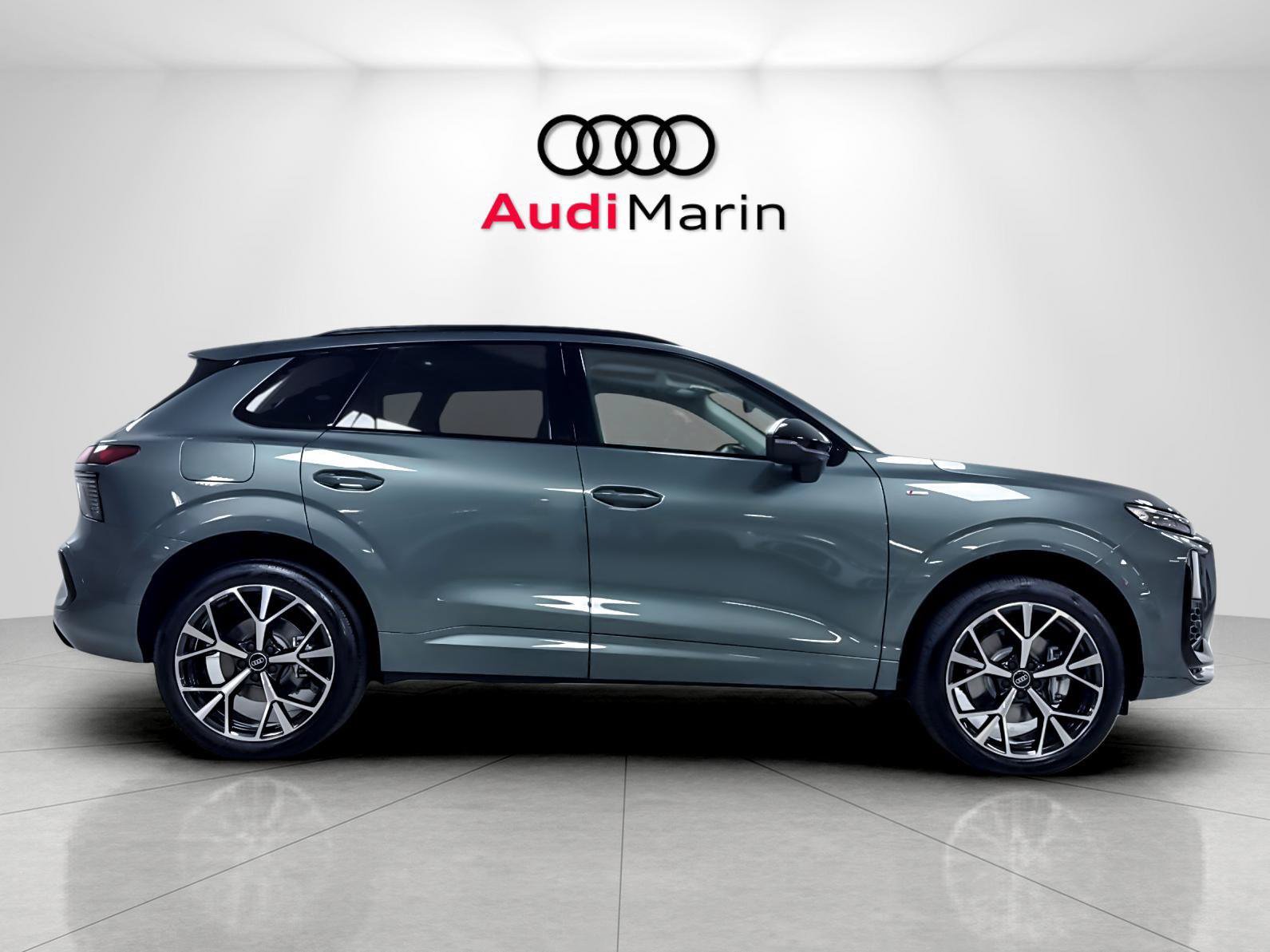 New 2026 Audi Q3 quattro 2.0T AWD/4WD image 6