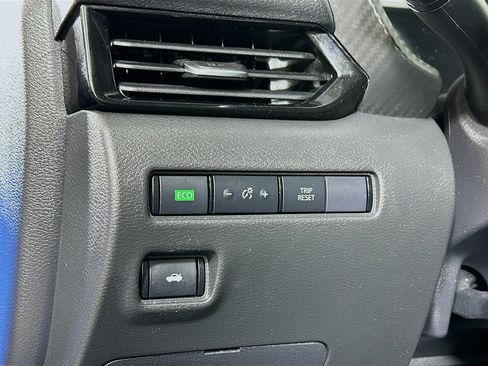 Used 2023 Nissan Sentra SV image 10