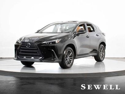Certified 2025 Lexus NX 250 FWD w/ Accessory Package (Z1)