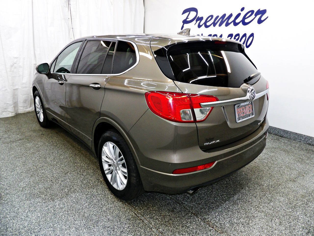 Used 2017 Buick Envision Preferred FWD image 4