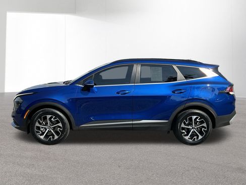 Used 2025 Kia Sportage EX w/ Premium Package AWD/4WD image 6