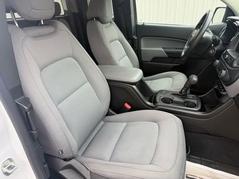 Used 2021 Chevrolet Colorado W/T w/ WT Convenience Package image 28