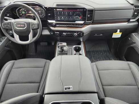 New 2026 GMC Sierra 1500 Elevation w/ Preferred Package image 18