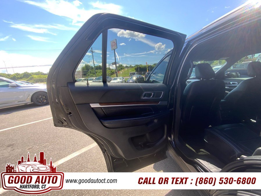 Used 2018 Ford Explorer Limited AWD/4WD image 11