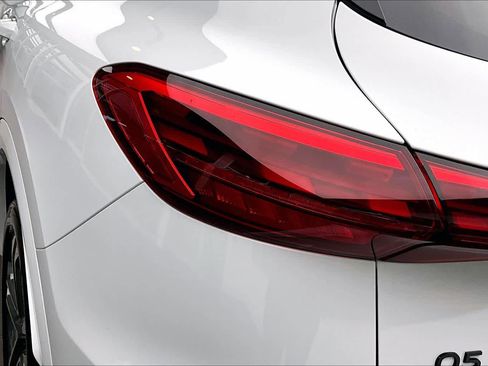 Certified 2025 Audi Q5 Premium Plus w/ Premium Plus image 27