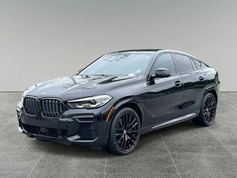 Used 2022 BMW X6 xDrive40i w/ M Sport Package AWD/4WD image 1