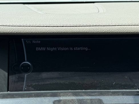 Used 2009 BMW 750Li RWD image 44