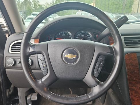 Used 2008 Chevrolet Tahoe LTZ w/ LTZ Preferred Equipment Group image 14