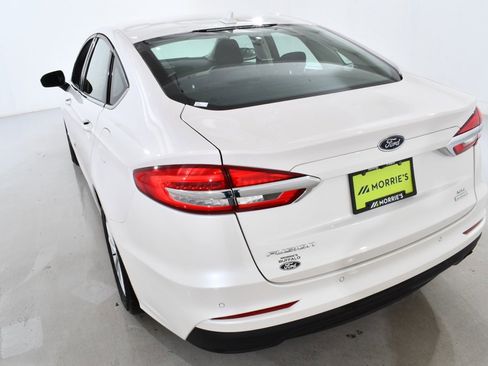 Used 2020 Ford Fusion SE image 14