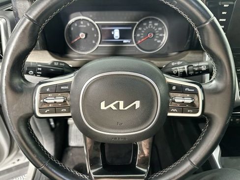 Used 2023 Kia Sorento S w/ Panoramic Sunroof Package AWD/4WD image 22