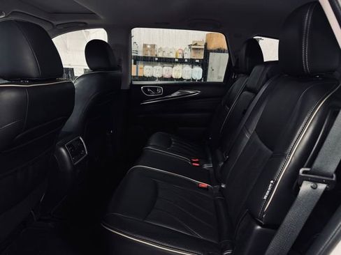 Used 2019 INFINITI QX60 Luxe image 18