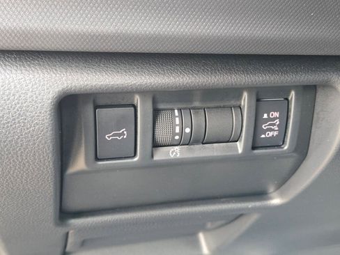 Used 2025 Subaru Forester Touring image 31