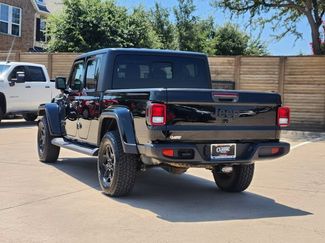 Used 2021 Jeep Gladiator Sport AWD/4WD video 3