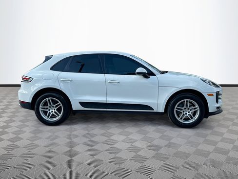 Used 2019 Porsche Macan Base image 8