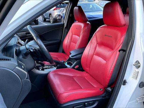 Used 2016 Honda Accord Sport image 7