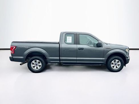 Used 2017 Ford F150 XL w/ Equipment Group 101A Mid AWD/4WD image 10