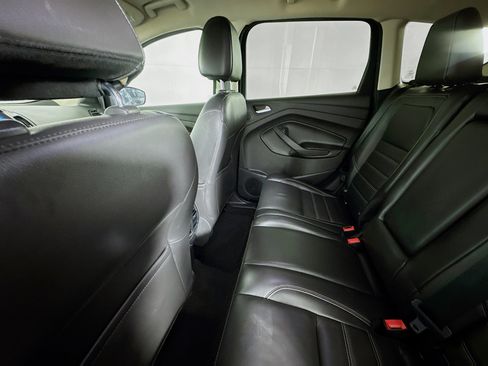 Used 2017 Ford Escape Titanium image 24