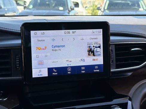 Used 2023 Ford Explorer King Ranch w/ Class IV Trailer Tow Package AWD/4WD image 14