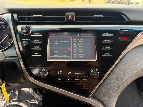 Used 2019 Toyota Camry SE FWD image 24