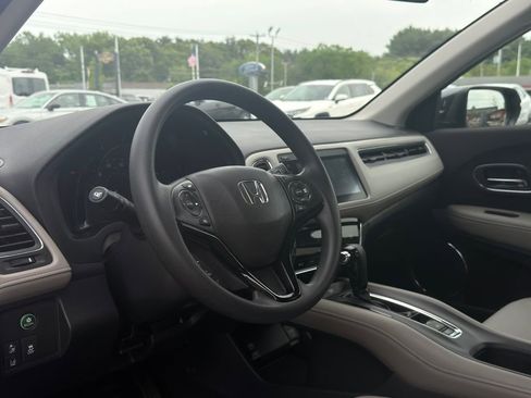 Used 2020 Honda HR-V EX image 27
