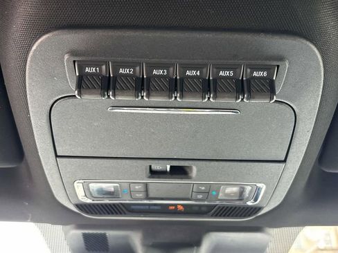 Used 2021 Ford F150 Raptor w/ Convenience Package image 31