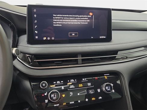 Certified 2026 INFINITI QX60 Luxe w/ Cargo Package image 17