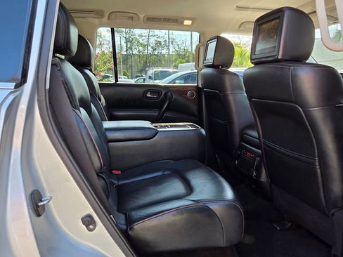Used 2020 Nissan Armada Platinum w/ Captain's Chairs Package RWD image 17