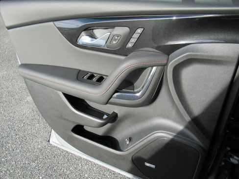 New 2025 Chevrolet Blazer RS w/ Driver Confidence II Package image 29