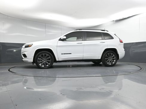 Used 2021 Jeep Cherokee High Altitude image 30