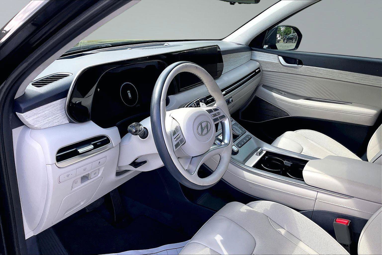 Used 2024 Hyundai Palisade Calligraphy AWD/4WD image 14
