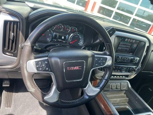Used 2018 GMC Sierra 1500 SLT AWD/4WD image 24