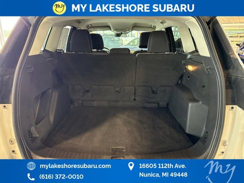 Used 2015 Ford Escape SE AWD/4WD image 25