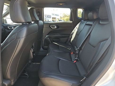 New 2026 Jeep Compass Latitude image 11