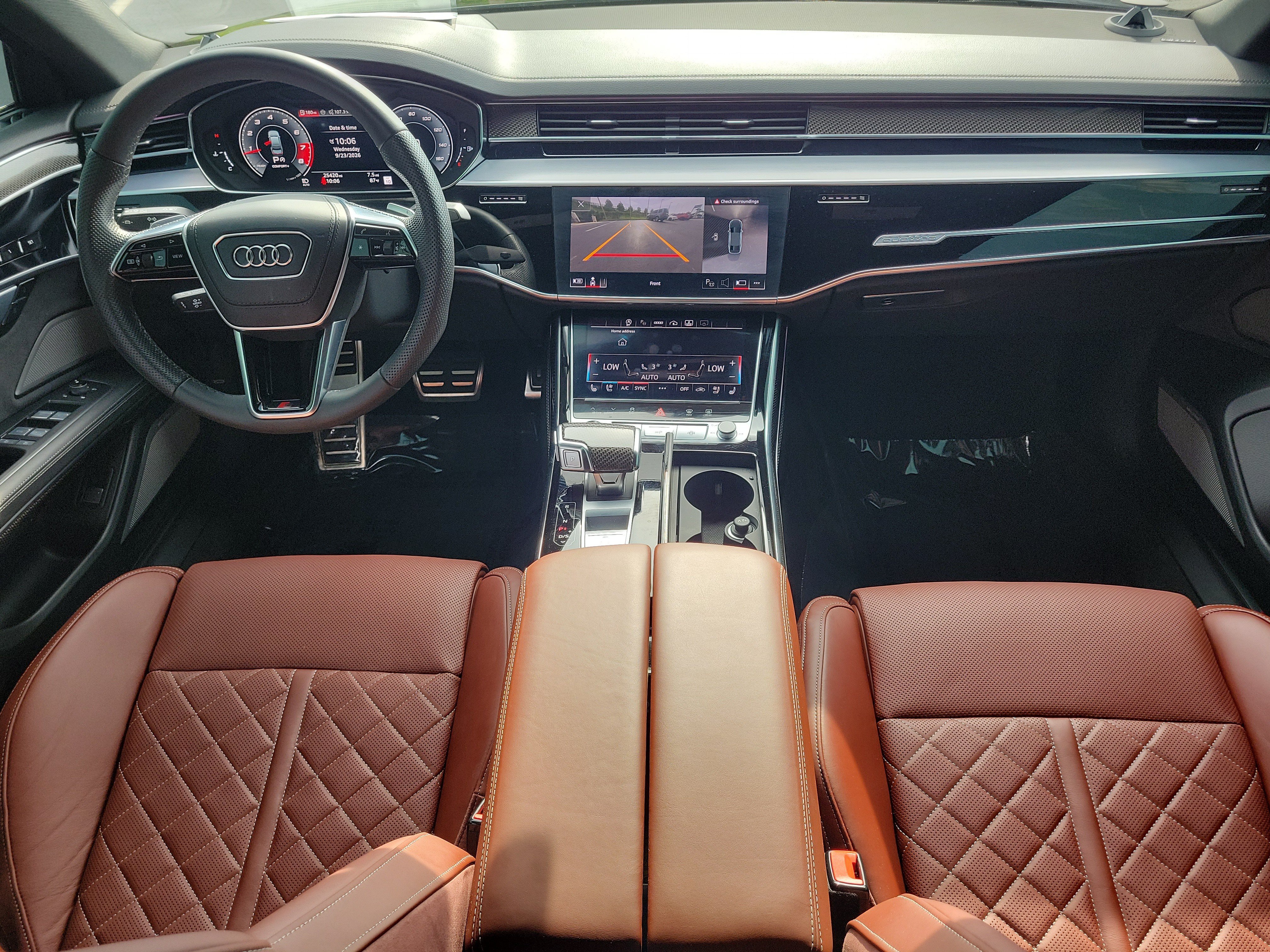 Used 2024 Audi S8 AWD/4WD image 13