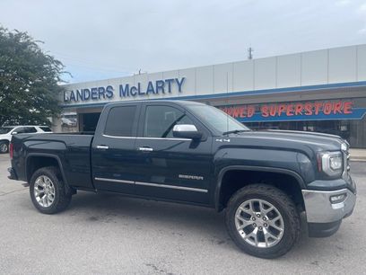 Used 2017 GMC Sierra 1500 SLT w/ SLT Premium Package