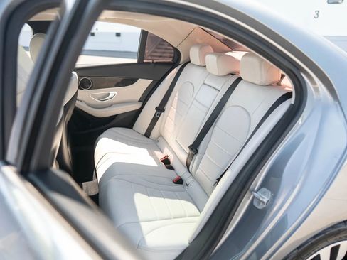 Used 2015 Mercedes-Benz C 300 Sedan image 25